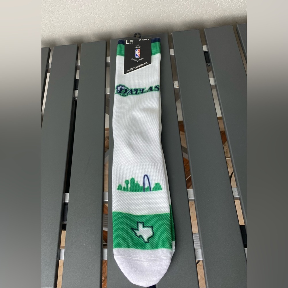 Mens Dallas Mavericks socks